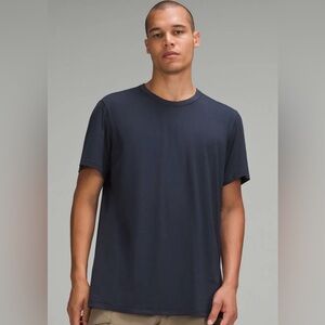 Lululemon Mens The Fundamental Tee - Navy